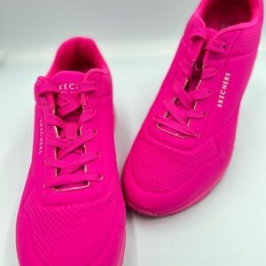 Skechers Women's Bright Pink Sneakers